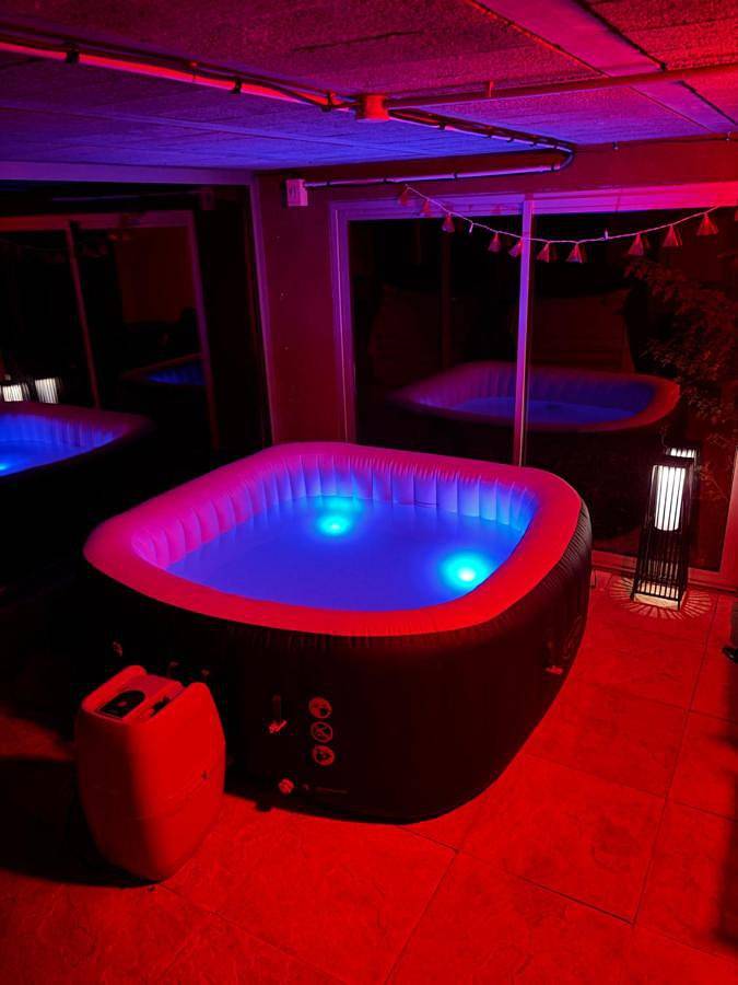 Location de vacances pour 8 personnes, avec jardin ainsi que vue et piscine, animaux acceptés à Vagney - 4