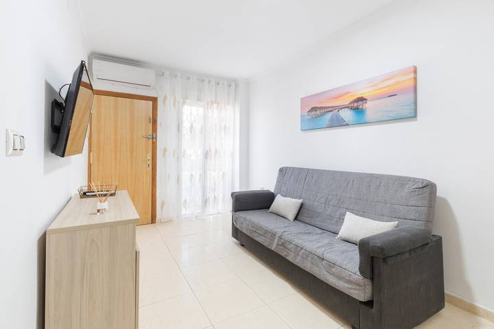 Ferienwohnung für 5 Personen, mit Kinderpool und Garten in La Manga - 2