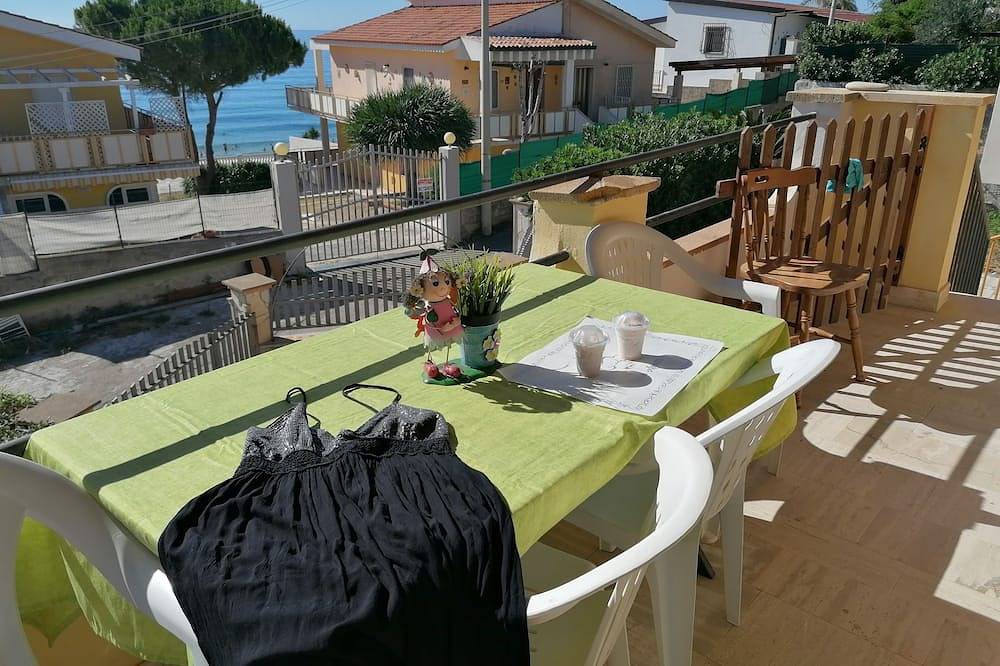 Villa Eden Appartamento in Villa a 5 Minuti Dalla Spiaggia di Sabbia Fine in Gallina - Avola, Avola