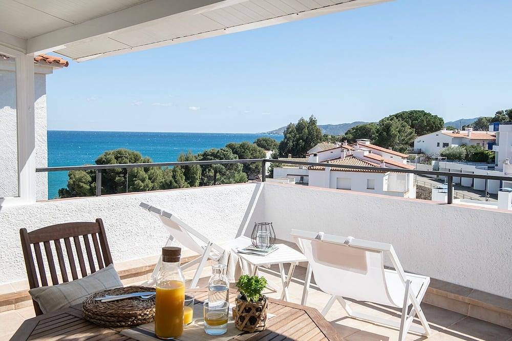 Entire apartment, Appartement De 1 Chambre in Platja Grifeu, Upper Empordà