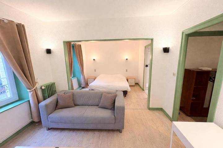 Hôtel pour 2 personnes, animaux acceptés à La Chaise-Dieu - 2