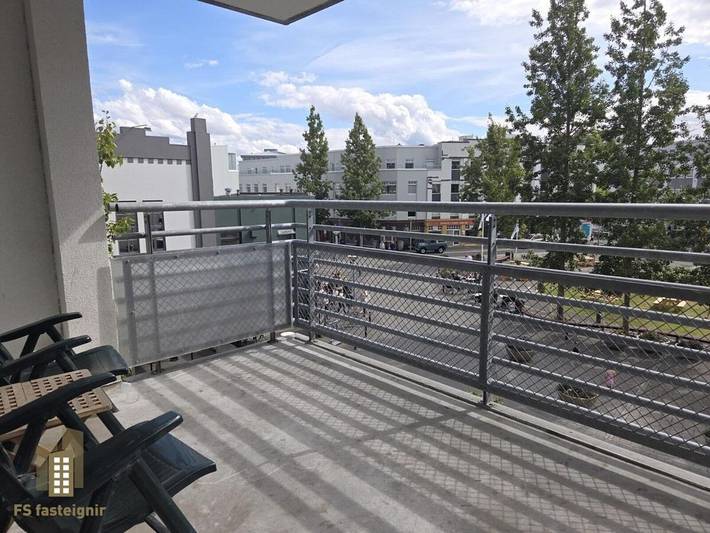 Appartement de vacances pour 4 personnes, avec terrasse et vue