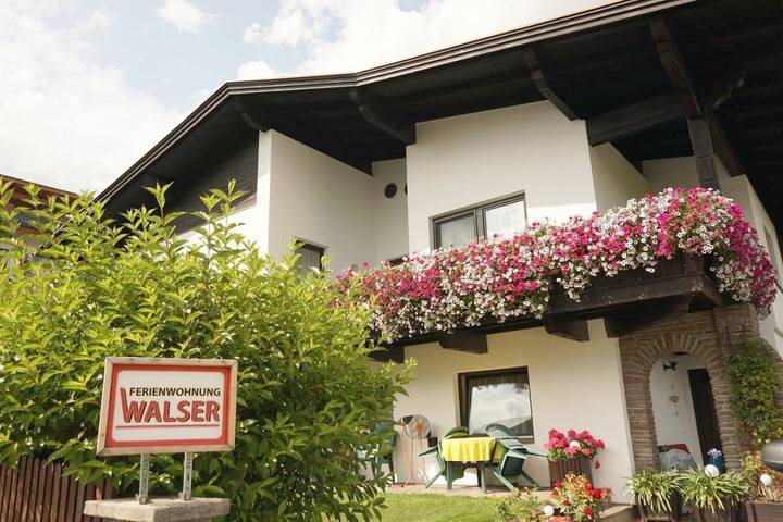 Gîte pour 4 personnes, avec vue et jardin à Tarrenz