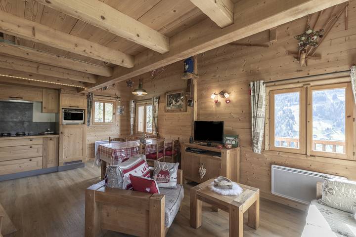 Chalet pour 6 personnes, avec jardin dans Massif du Mont-Blanc - 4