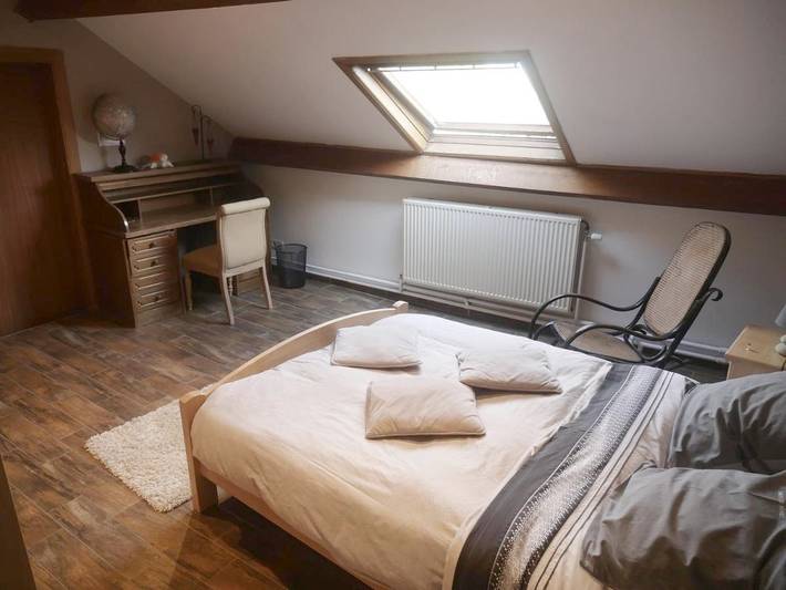 Location de vacances pour 12 personnes, avec piscine ainsi que jardin et vue, animaux acceptés à Péruwelz - 3