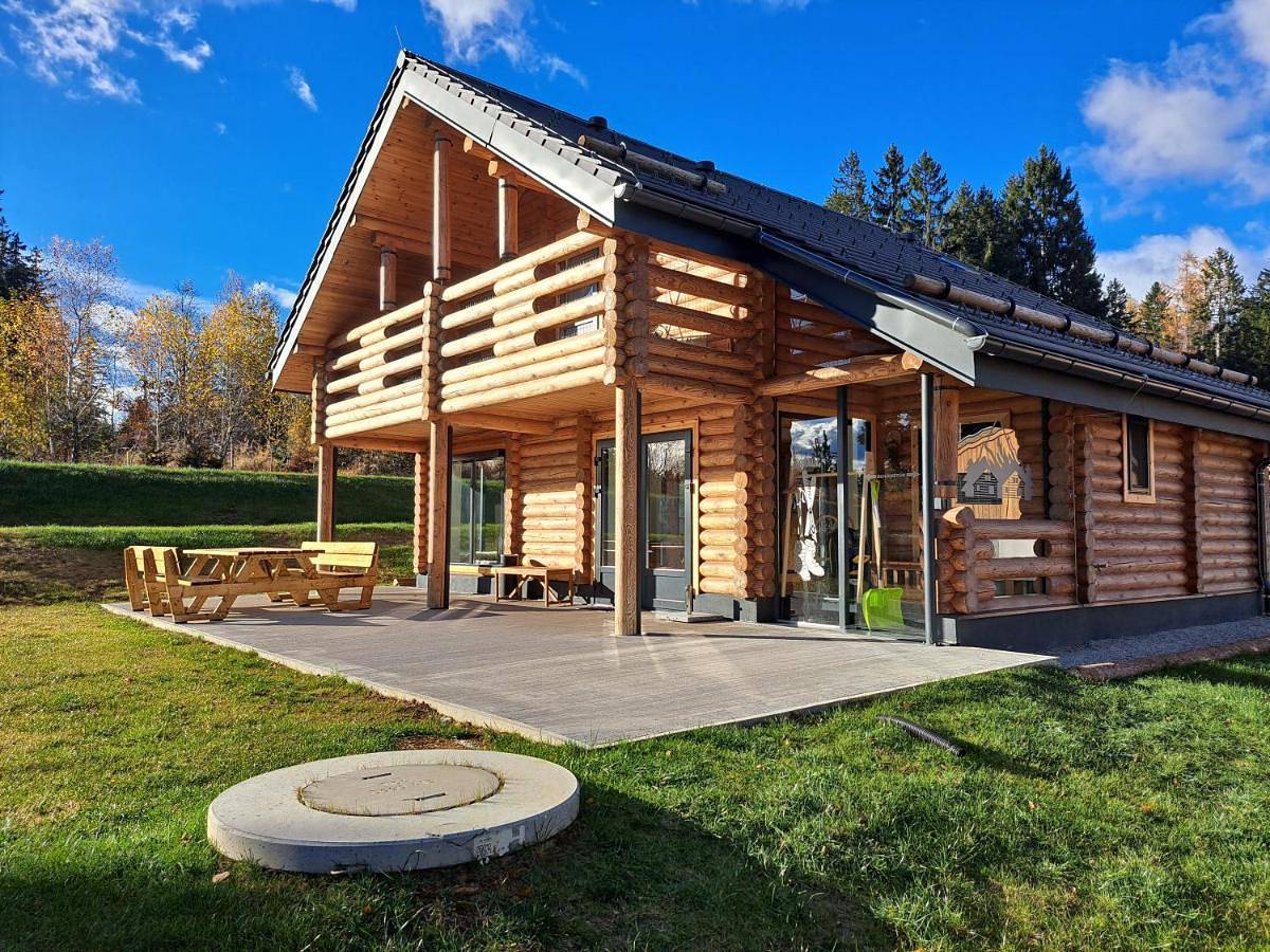 Pur Natur! Wandern und Skifahren - Trahütti Premium Lodges in Deutschlandsberg, Steirerland
