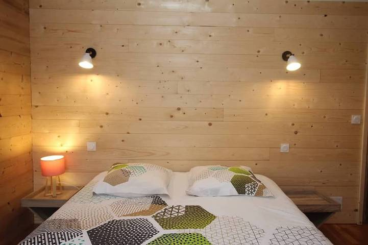 Chalet Canigou: family-friendly, refined, renovated in Font-Romeu-Odeillo-Via, Parco naturale regionale dei Pirenei catalani