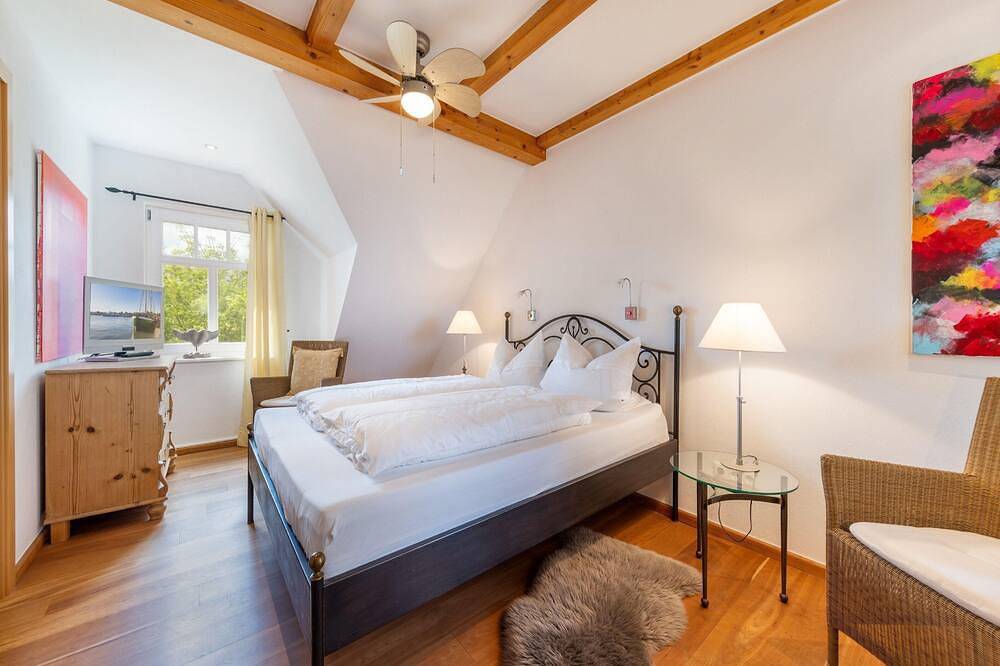 Ferienhaus Rügenbrise mit Seeblick und 5 Bädern in Halbinsel Zudar, Garz/Rügen