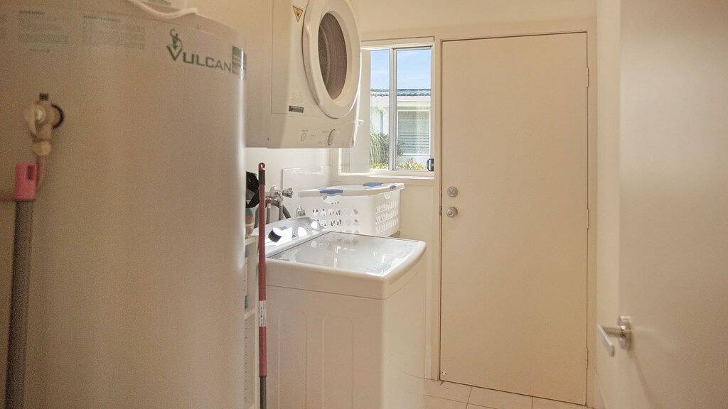 Blue Paradise on Coorilla in Hawks Nest, Hunter Valley