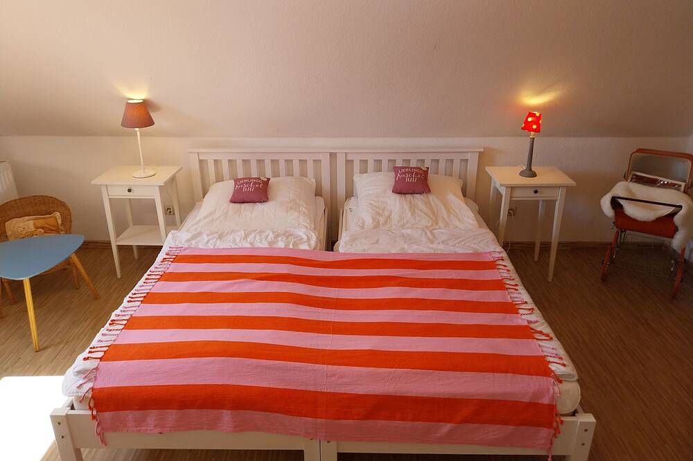 Gemütliches Ferienhaus für bis zu 6 Personen in ruhiger Lage von Greetsiel in Greetsiel, Krummhörn