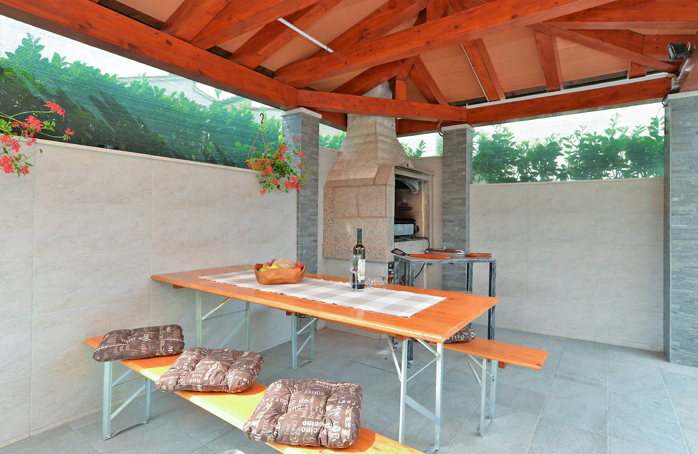 Ganze Wohnung, Ferienwohnung für 4 Personen mit Terrasse in Südküste Istrien