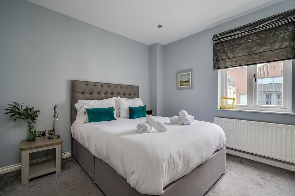 Ganze Wohnung, Perfekte Lage im Herzen von Belfasts pulsierendem Cathedral Quarter in Belfast, Grafschaft Antrim