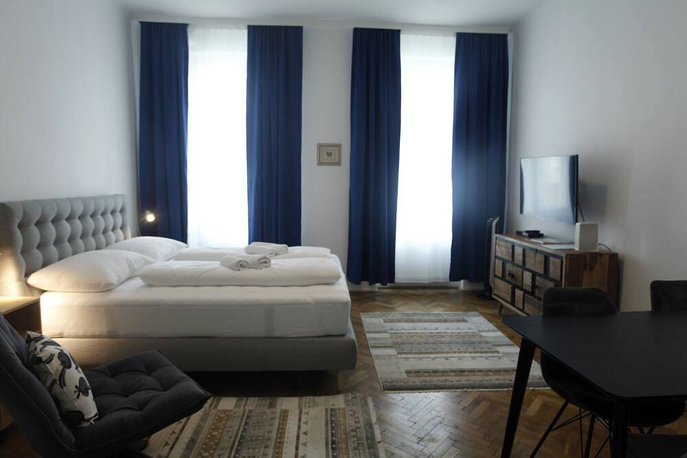 Ganze Wohnung, Schöne 3-Zimmer Wohnung am Augarten in Brigittenau, Wien