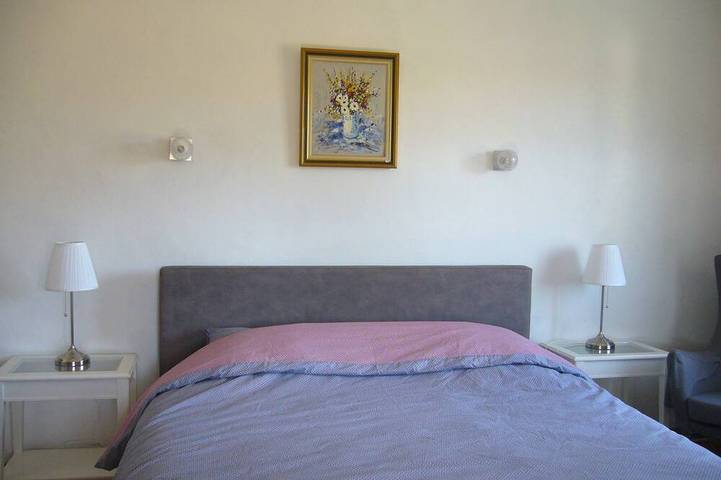 Location de vacances pour 6 personnes, avec terrasse et jardin à Vallabrix - 2