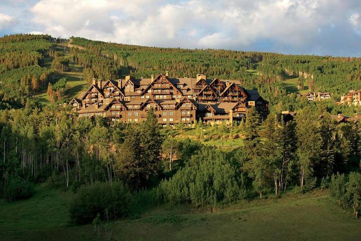Ferienanlage für 4 Personen, mit Terrasse und Pool sowie Sauna und Whirlpool, mit Haustier in Colorado