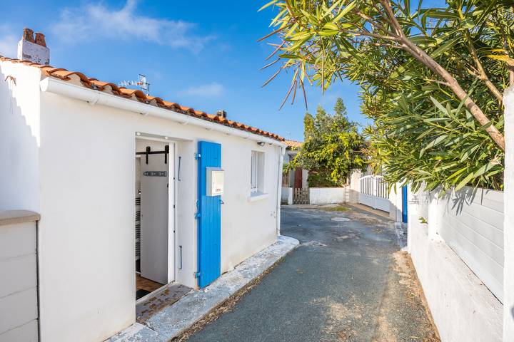 Maison de vacances pour 4 personnes, avec jardin, animaux acceptés dans La Terrière