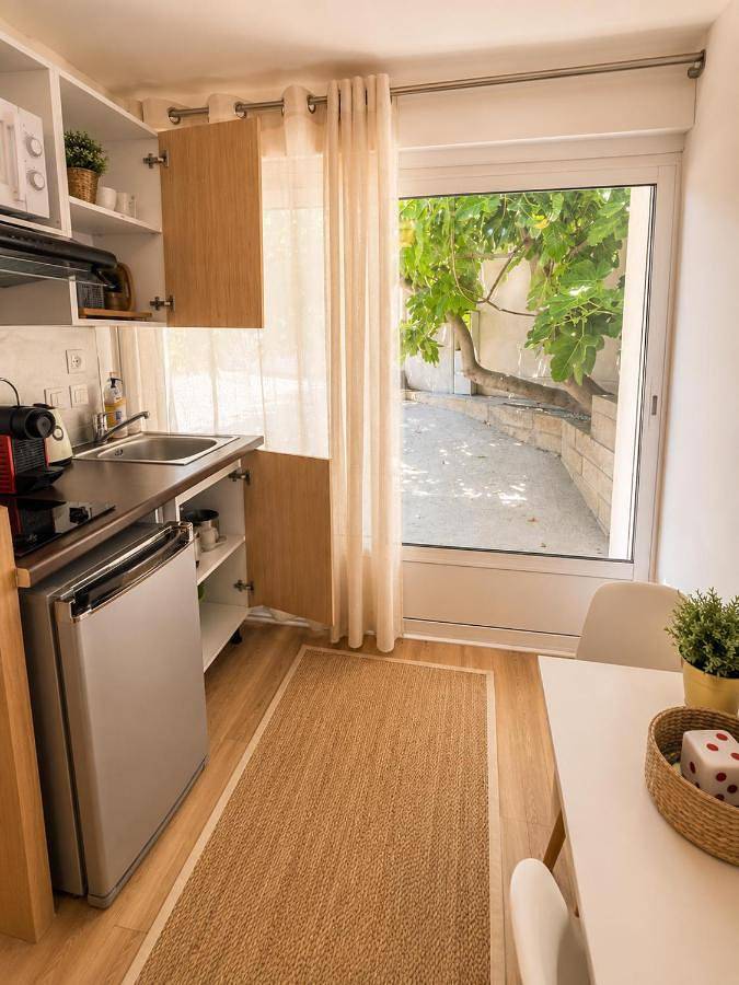 Le Nid Castries - Charmant studio indépendant et climatisé avec entrée privée centre Castries - Proche Montpellier in Castries, Côte méditerranéenne (France)