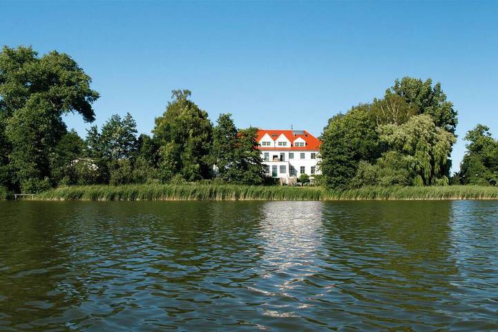 Ferienwohnung für 3 Personen, mit Garten in Behren-Lübchin