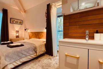 Gîte pour 3 personnes, avec jardin à Saint-Maurice