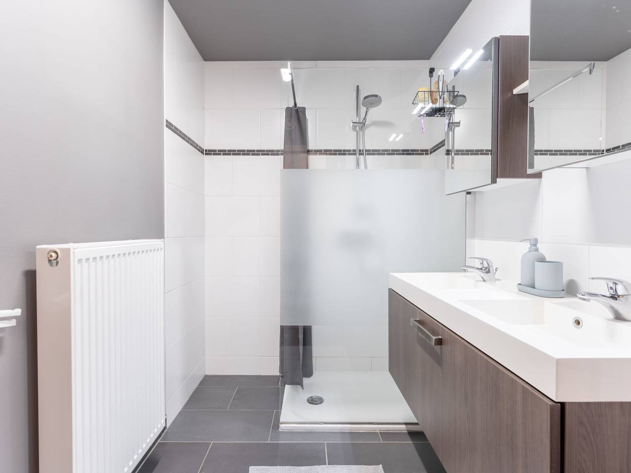 Ganze Wohnung, Chateau Novella with balcony in Blankenberge, Belgische Küste