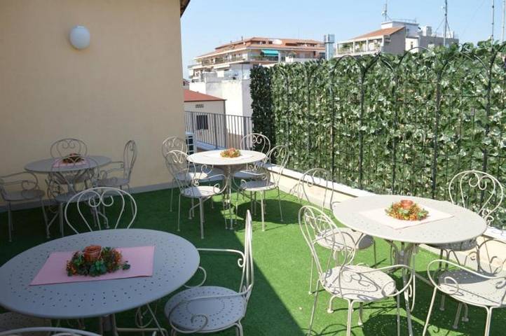 Alojamiento y desayuno para 2 personas, con terraza - 1