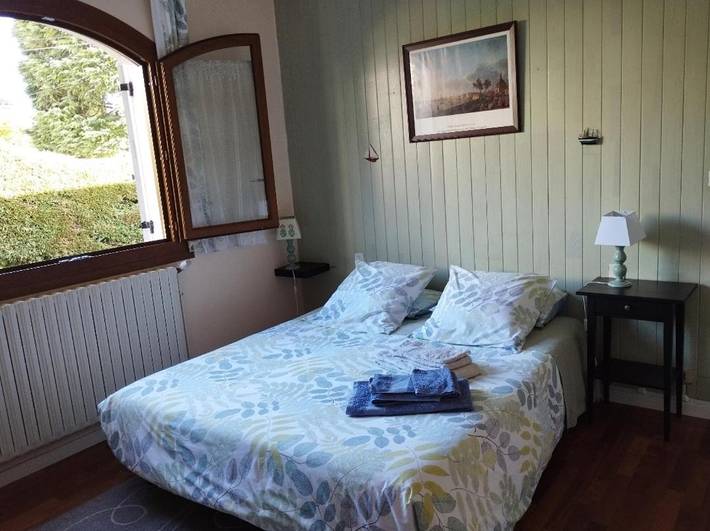 Chambre d’hôte pour 2 personnes, avec terrasse ainsi que vue et jardin à Le Bouscat