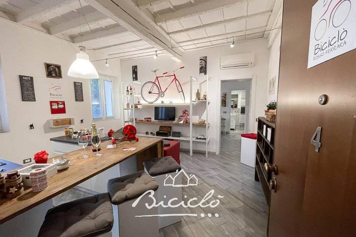 Vakantiewoning voor 5 personen, with Terras and Tuin as well as Uitzicht in Ferrara