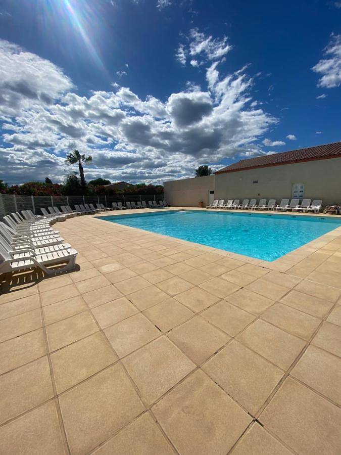 Location de vacances pour 5 personnes, avec piscine ainsi que jardin et vue, animaux acceptés à Gallargues-le-Montueux - 2