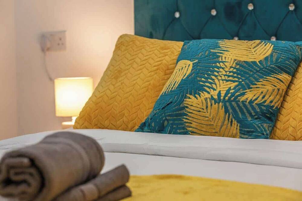 Entire apartment, Winchester City Centre Flat/Sleeps 6/Free Parking in Winchester, South Downs