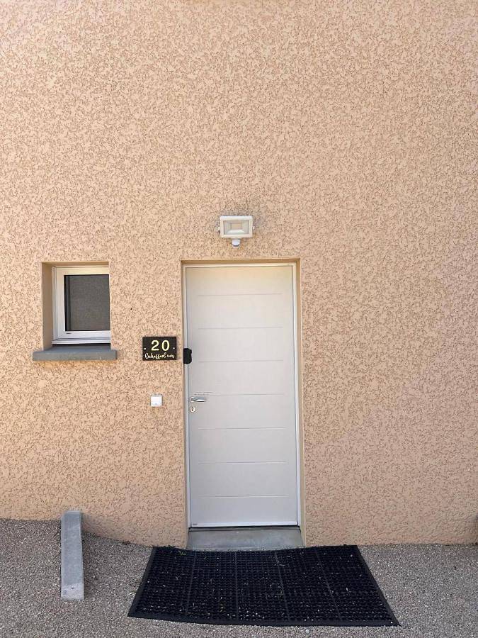 Gîte pour 10 personnes à Satolas-et-Bonce - 3