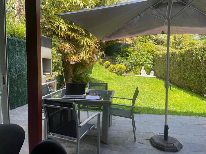 Location de vacances pour 5 personnes, avec piscine et jardin à Hendaye
