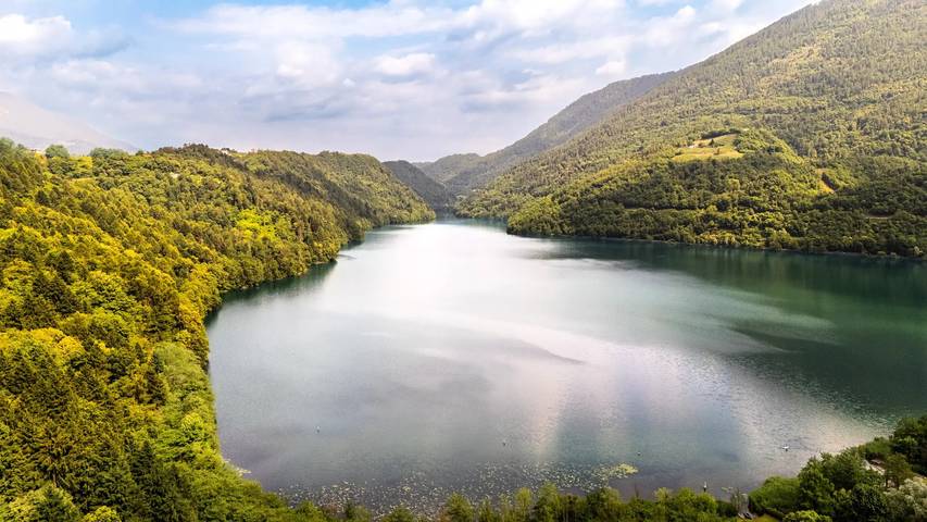 Camping für 4 Personen, mit Terrasse und Pool im Trentino - 3