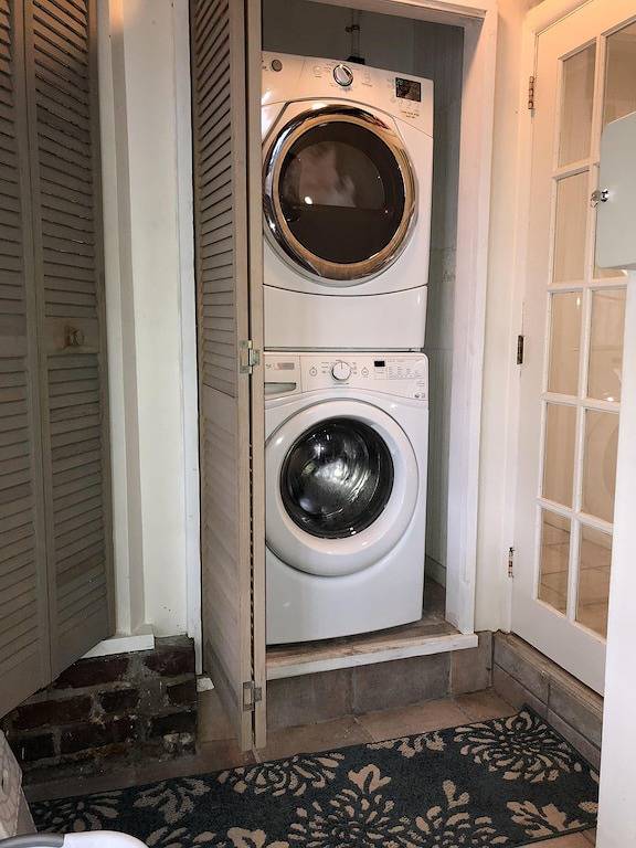 Vacation rental for 10 people, with hot tub and garden in St. Pete Beach