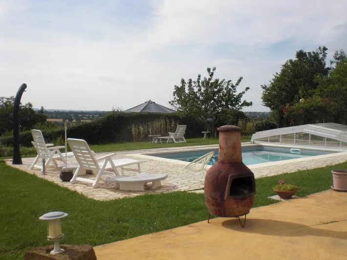 Bed & breakfast voor 5 personen, with zwembad and tuin as well as uitzicht, kindvriendelijk - 1