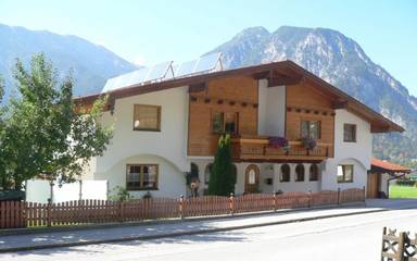 Ferienwohnung für 6 Personen, mit Terrasse, mit Haustier in Eben am Achensee