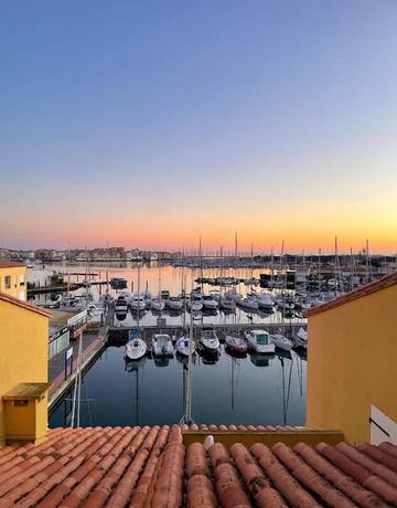 Gîte pour 5 personnes, avec vue et terrasse dans Palais des Congres le Cap d'Agde