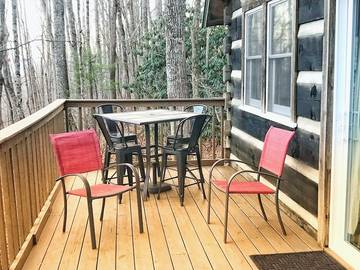 Glamping for 5 Guests in Blue Ridge Mountains, North Carolina, Picture 3