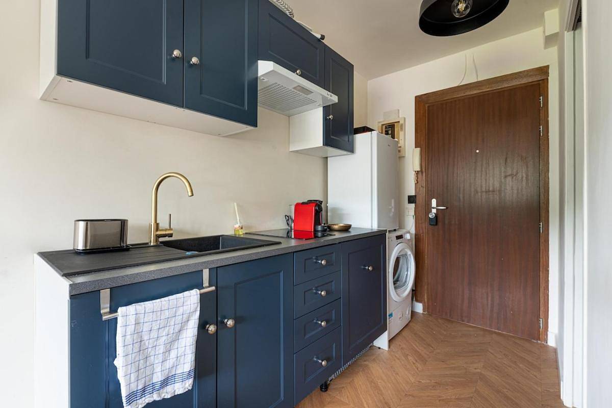 Appartement entier, Geneva Premium Suite - 2 Pers in Gaillard, Région de Saint-Julien-en-Genevois