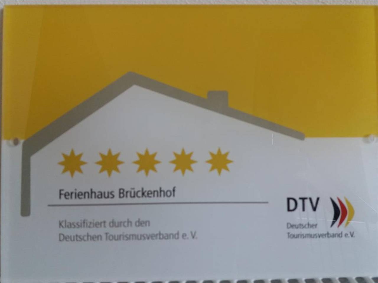 Ganze Ferienwohnung, Brückenhof - Appartement/Fewo, Dusche, Wc, 2 Schlafräume in Mörsdorf, Hunsrück