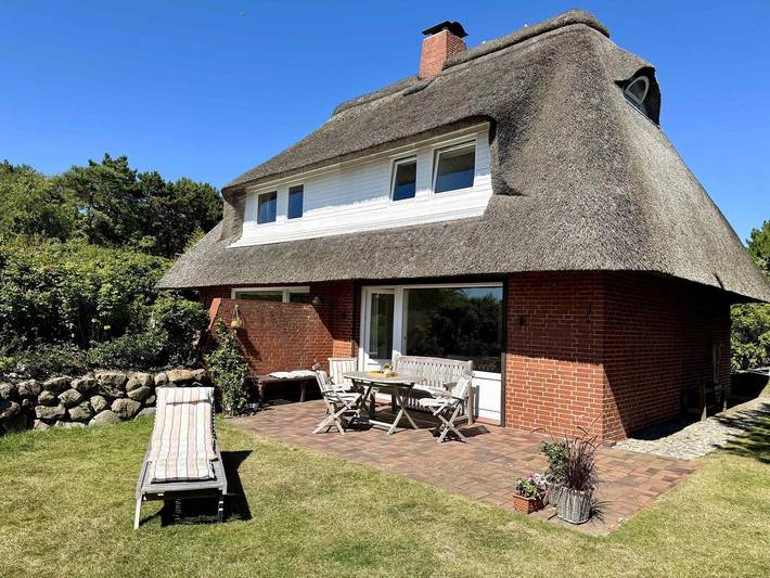 Ferienwohnung für 4 Personen, mit Terrasse und Garten sowie Ausblick in List (Sylt)