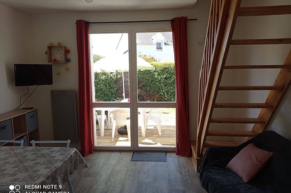 Appartement entier, Le temps d'une parenthèse dans une petite maison au pied des dunes de sable in Kerhillio, Erdeven
