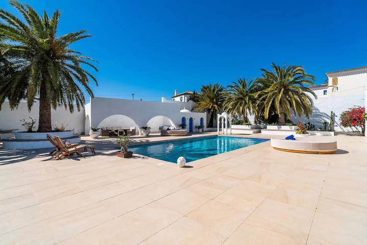 Villa pour 10 personnes, avec piscine et jacuzzi ainsi que jardin et terrasse à Torremolinos - 4