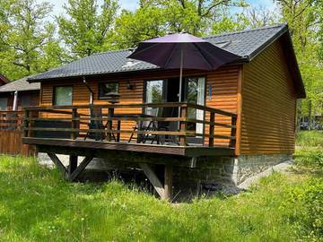 Maison de campagne pour 4 personnes, avec jardin ainsi que vue et terrasse, animaux acceptés à Somme-Leuze
