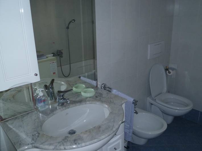 Appartamento intero, Nido del Tadini' Wohnung mit Parkplatz in Lovere, Lago d'Iseo