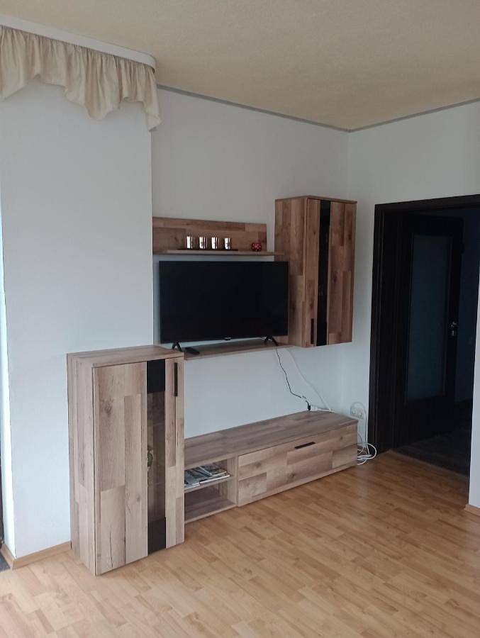 Ferienwohnung für 5 Personen, mit Balkon und Ausblick in Crottendorf - 4