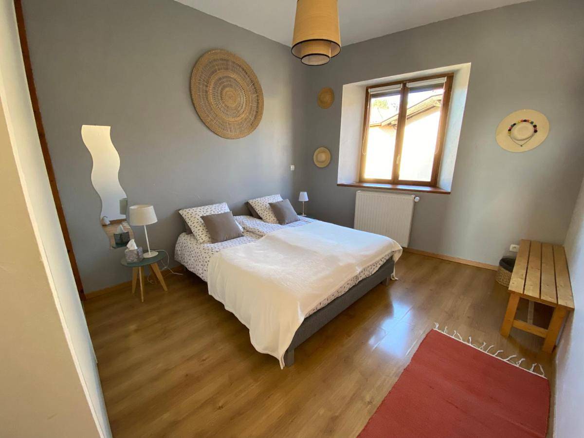 Four-Bedroom House in Saint-Jean-de-Moirans, Isère