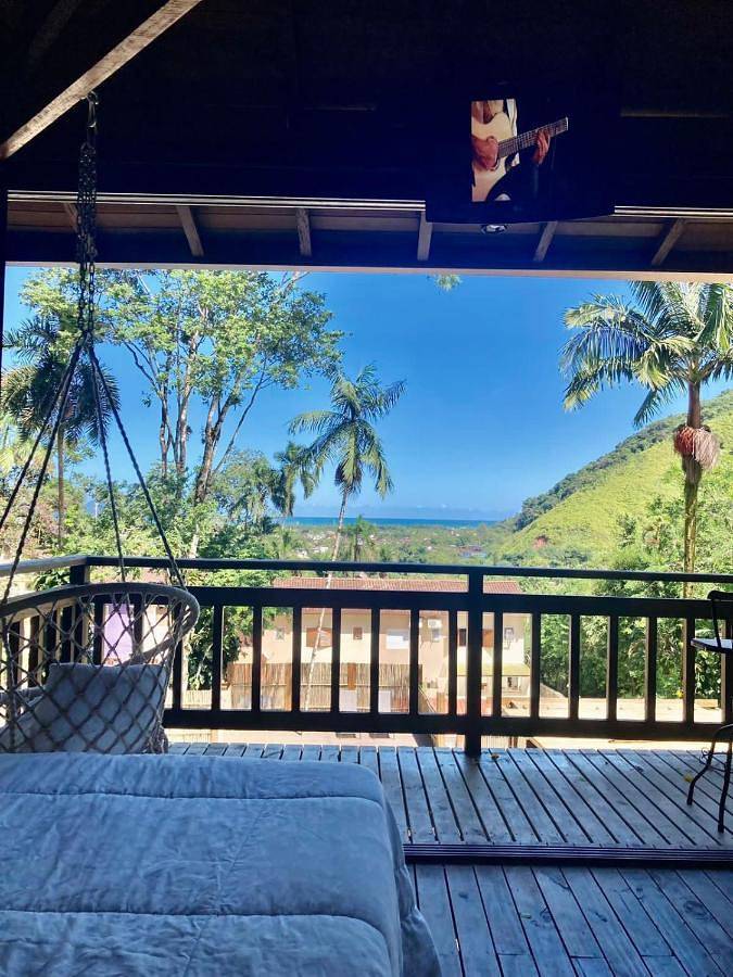 Casas e apartamentos de temporada para 2 pessoas, com balcão e vista, com animais de estimação na Barra do Una