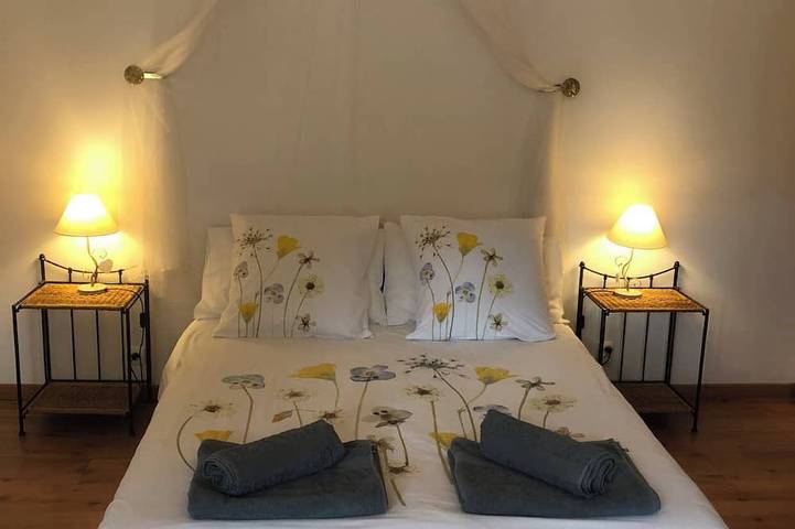 Location de vacances pour 5 personnes, avec sauna ainsi que piscine et jardin à Grand-Brassac - 2