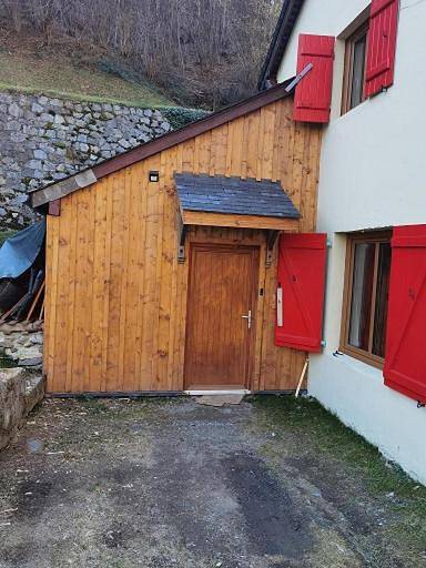 Location de vacances pour 7 personnes, avec terrasse et jardin à Betpouey - 4