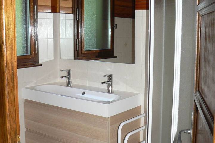 Gîte pour 8 personnes, avec jacuzzi et jardin à Le Biot - 2